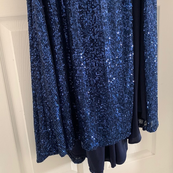 Brand New Ellie Wilde for Mon Cheri Evening Gown EW34012 Navy size 0 - Picture 7 of 10